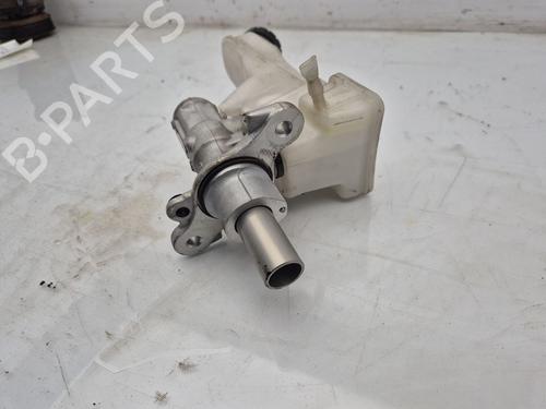 Brake master cylinder MERCEDES-BENZ GLA-CLASS (X156) GLA 220 CDI (156.903) | BP24702676M77 