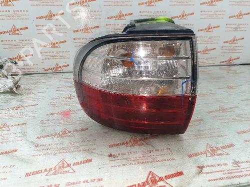 Used Left taillight HYUNDAI H-1 / STAREX Bus (A1) 2.5 CRDi (140 hp) 7944448