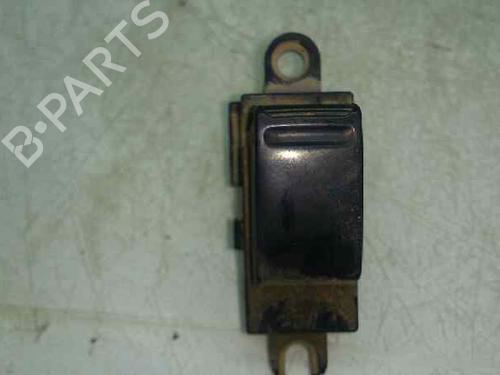Used Right front window switch NISSAN PRIMERA Hatchback (P12) 1.9 dCi (120 hp) 7931894
