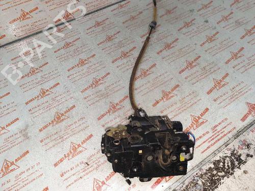 Rear left lock SEAT LEON (1M1) 1.6 16 V | BP7945236C100 