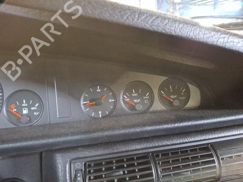Kombinert Instrument AUDI 100 C4 Saloon (4A2) 2.3 E (133 hp) 32381775