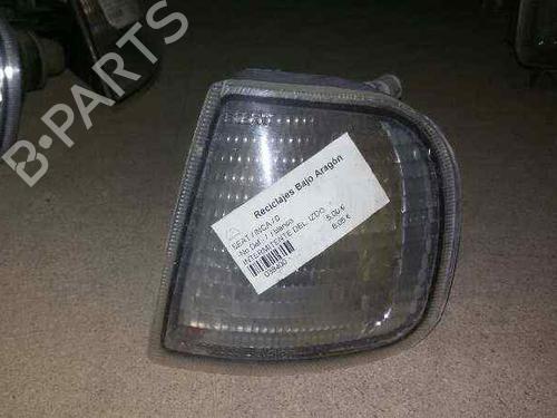 Used Left front indicator SEAT CORDOBA (6K2) [1999-2002]  7939947