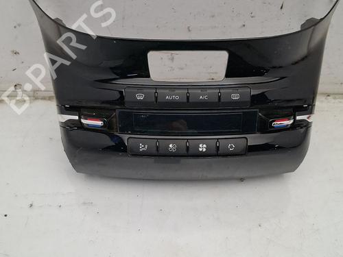 Used Climate control Climate control 37074827 37074827