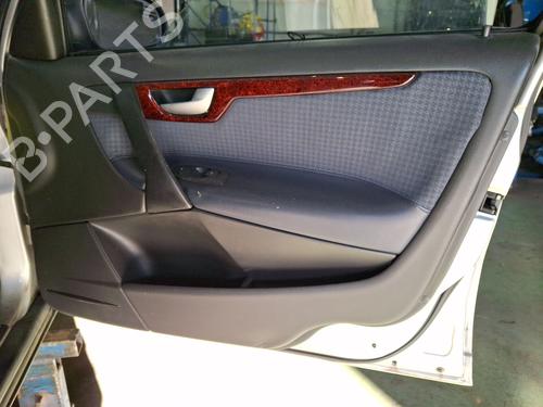 Used Front right panel Front right panel VOLVO V70 II (285) D5 AWD (163 hp) 33326092 33326092