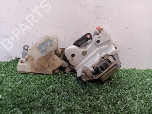 Used Rear left lock NISSAN ALMERA TINO (V10) 2.2 dCi (115 hp) 16086490