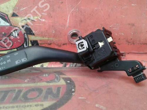 Used Steering column stalk SEAT LEON (1P1) [2005-2013]  7926729