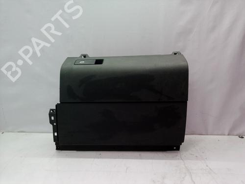 Used Glove box VW TOURAN (1T1, 1T2) 2.0 TDI (140 hp) 8299469