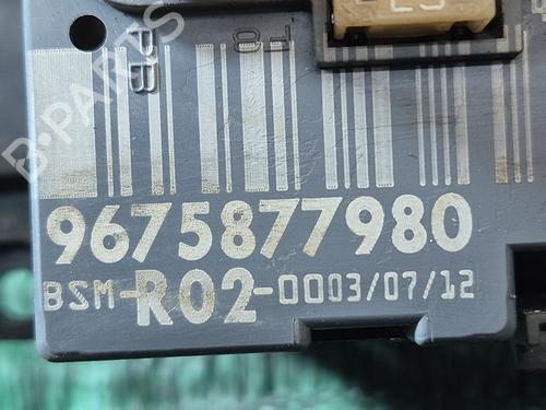 Fuse box PEUGEOT 5008 (0U_, 0E_) 1.6 HDi | BP32108991E1 