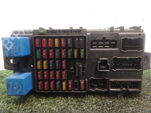 Fuse box HYUNDAI TRAJET (FO) 2.0 (136 hp) 17530730