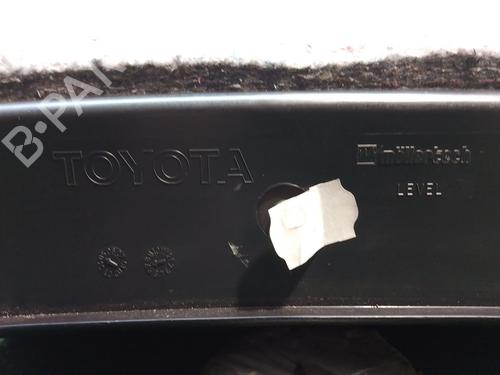Glove box TOYOTA COROLLA (_E12_) 1.4 D (NDE120_, NDE120R) | BP20934062C95 