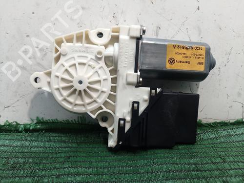 Right rear window motor VW BORA I (1J2) 1.6 16V | BP22743557E22 