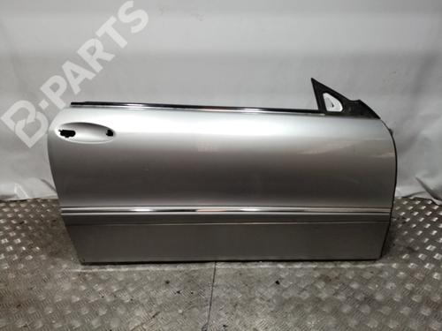 Used Right front door Right front door MERCEDES-BENZ CLK (C209) CLK 320 CDI (209.320) (224 hp) 11173826 11173826