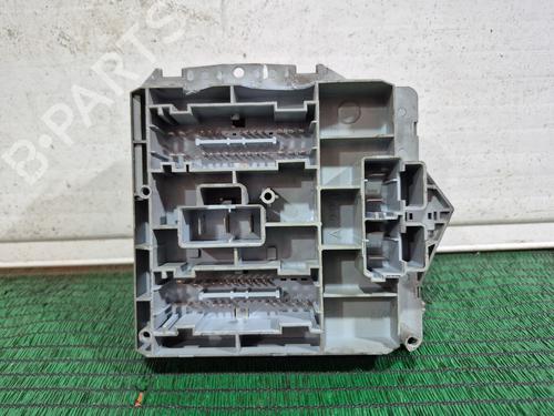 Fuse box ALFA ROMEO GT (937_) 1.9 JTD (937CXN1B) | BP36324780E1 - Image 2
