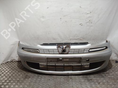 Used Front bumper PEUGEOT 807 (EB_) [2002-2025]  10487529