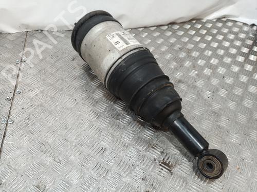 Right rear shock absorber LAND ROVER DISCOVERY III (L319) 2.7 TD 4x4 | BP10697371M19 