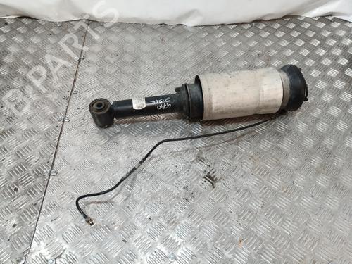 Right front shock absorber LAND ROVER DISCOVERY III (L319) 2.7 TD 4x4 | BP10697351M17 