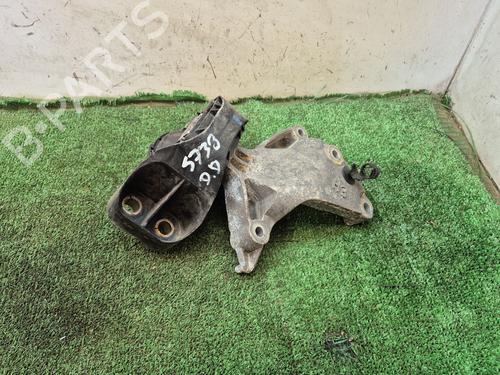 Motorophæng RENAULT ARKANA I (LCM_, LDN_) 1.3 TCe 140 (LDN0) (140 hp) 26321277