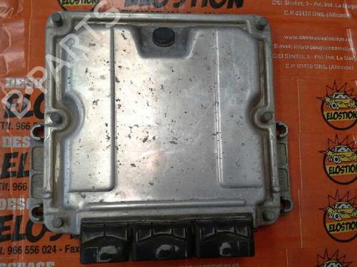 Used Engine control unit (ECU) RENAULT LAGUNA II (BG0/1_) [2001-2007]  7925621