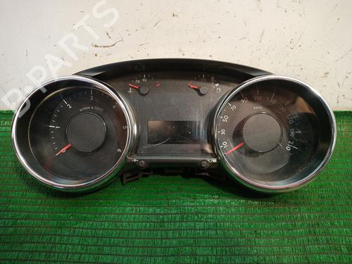 Used Instrument cluster PEUGEOT 5008 II (MC_, MJ_, MR_, M4_) 1.6 BlueHDi 120 (MCBHZH, MCBHZW) (120 hp) 29122517