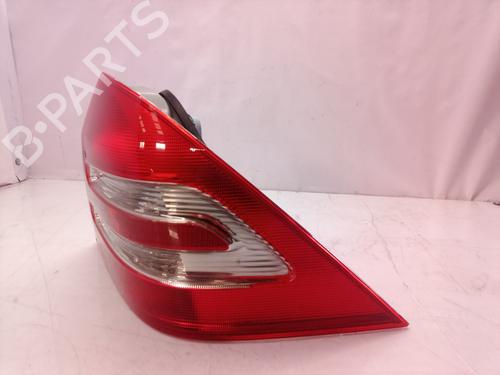 Right taillight MERCEDES-BENZ C-CLASS (W203)  | BP8305367C35 