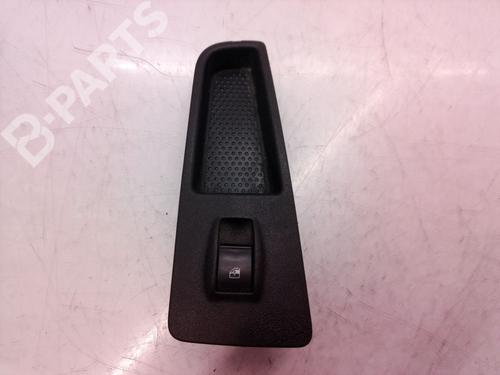 Used Right front window switch Right front window switch FIAT GRANDE PUNTO (199_) 1.4 16V (199BXG1B, 199AXG1B) (95 hp) 8879102 8879102