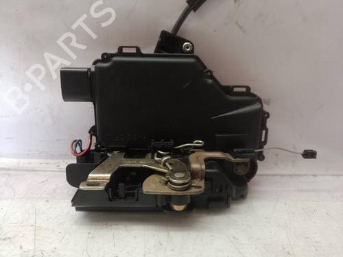 Türschloss links vorne für VW PASSAT B5 Variant (3B5) 2.8 V6 Syncro/4motion (193 hp) 8587791