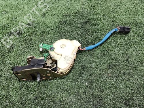 Used Rear right lock KIA SORENTO I (JC) 2.5 CRDi 4WD (140 hp) 21757862