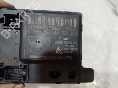 Front left lock VW CRAFTER 30-50 Van (2E_) 2.0 TDI | BP10923618C98 