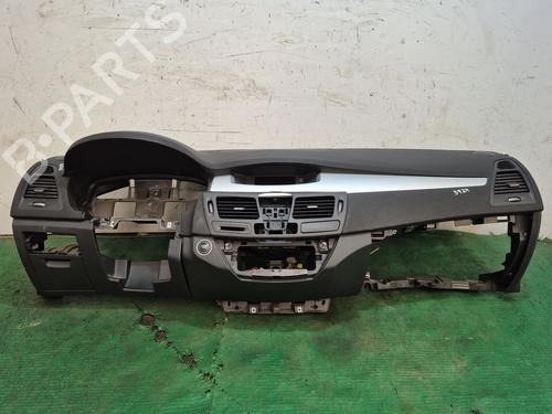 Used Dashboard RENAULT LAGUNA III (BT0/1) 2.0 dCi GT (BT11, BT1E, BT1N) (178 hp) 29305407