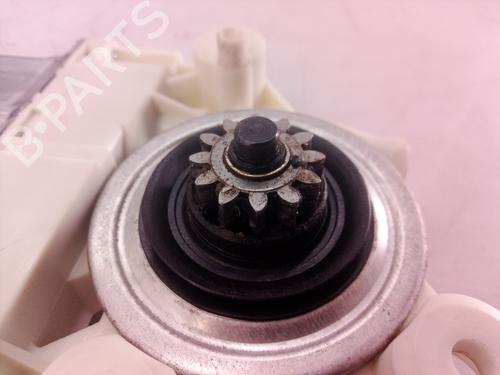 Right front window motor VOLVO V50 (545) 2.0 D | BP8299457E20 