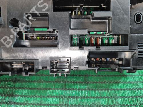 Fuse box BMW 5 (F10) 525 d xDrive | BP40228508E1 - Image 5