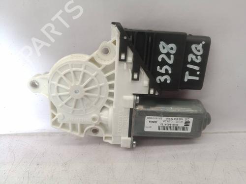 Portierruitmotor linksachter SEAT ALTEA (5P1) 1.9 TDI (105 hp) 8531681