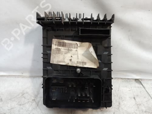 Fuse box VW TOURAN (1T1, 1T2) 1.9 TDI | BP10727659E1 