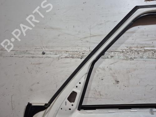 Right front door FIAT 500L (351_, 352_) 1.3 D Multijet (199.LYM11, 199.LYM1A) | BP28543310C3