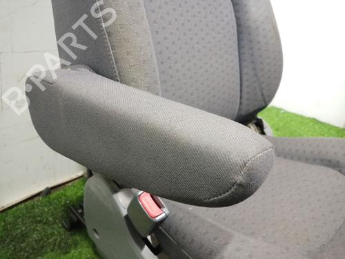 Left front seat KIA CARENS II MPV (FJ)  | BP17910604C15 