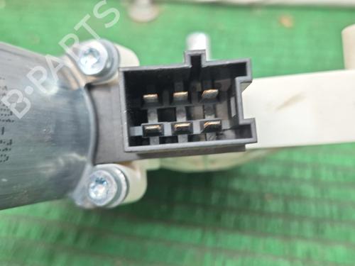 Right front window motor MERCEDES-BENZ A-CLASS (W169) A 180 CDI (169.007, 169.307) | BP29360913E20 