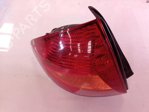 Venstre Baklys KIA RIO I Hatchback (DC) [2000-2006]  7929190