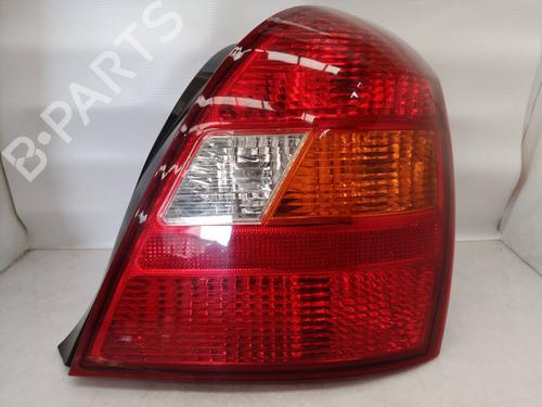 Used Right taillight HYUNDAI ELANTRA III Saloon (XD) 1.6 (107 hp) 7928614