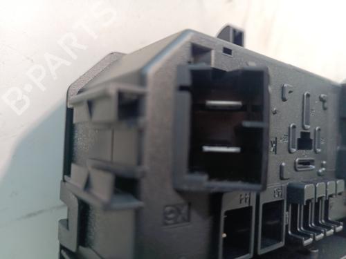 Fuse box OPEL ASTRA H (A04) 1.7 CDTI (L48) | BP13735576E1 