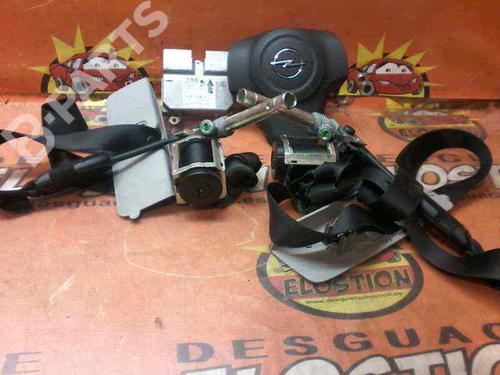 Used Airbag Kit Airbag Kit OPEL CORSA D (S07) 1.3 CDTI (L08, L68) (75 hp) 7924921 7924921
