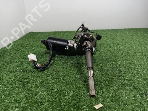 Used Steering column TOYOTA YARIS (_P9_) 1.3 VVT-i (SCP90_, SCP90R) (87 hp) 15600132