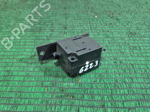 Used Switch Switch JAGUAR XJ Sovereign V12 (268 hp) 36421632 36421632
