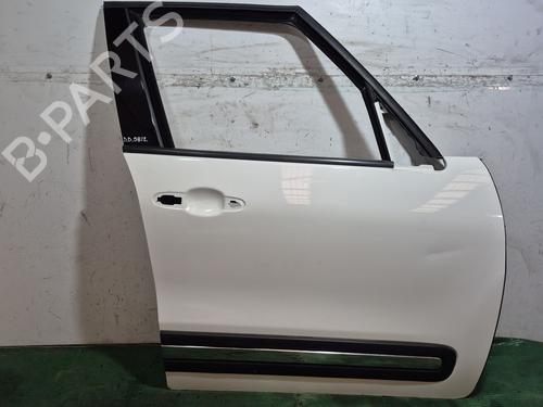 Used Right front door FIAT 500L (351_, 352_) 1.3 D Multijet (199.LYM11, 199.LYM1A) (95 hp) 28543310