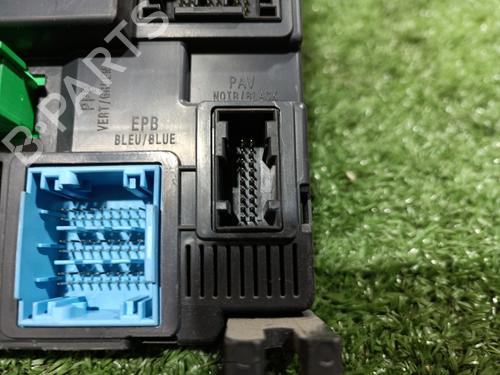 Fuse box PEUGEOT 208 I (CA_, CC_)  | BP15823352E1