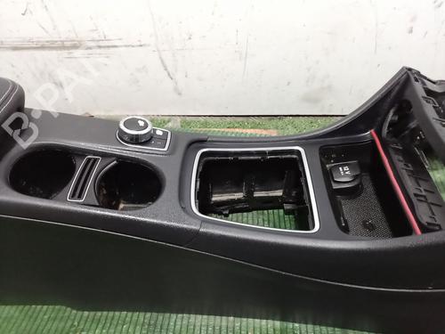 Middle console MERCEDES-BENZ CLA Coupe (C117) CLA 180 (117.342) | BP22758403I22 