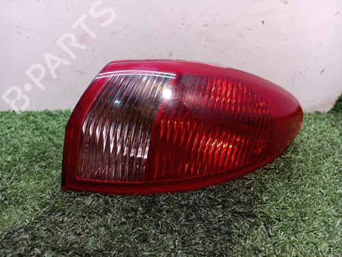 Højre baglygte ALFA ROMEO 147 (937_) 1.9 JTD (937.AXD1A, 937.BXD1A, 937.AXV1A, 937.BXB1A,... (115 hp) 16437800