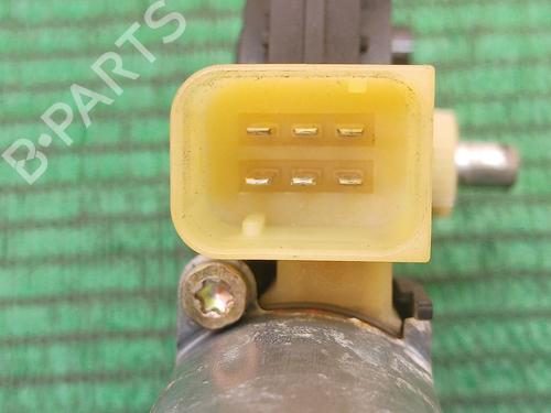 Rudehejsemotor bagstkærm venstre MERCEDES-BENZ C-CLASS T-Model (S203) C 220 CDI (203.206, 203.208) | BP30177667E23