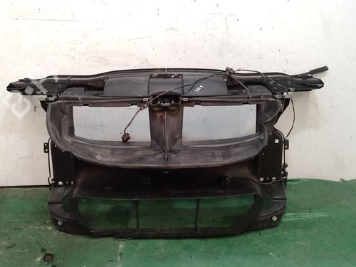 Frontplate/Frontkurv BMW 3 (E90) 320 d (163 hp) 28167713