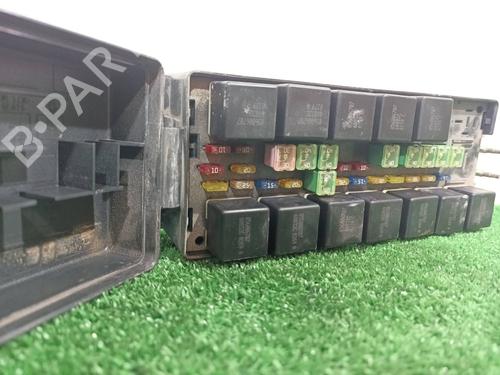 Fuse box CHRYSLER VOYAGER / GRAND VOYAGER III (GS_, NS_)  | BP13527547E1