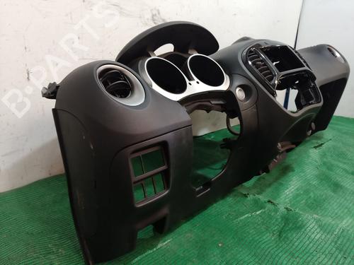 Dashboard NISSAN JUKE (F15) 1.6 DIG-T 4x4 | BP23958006C46 